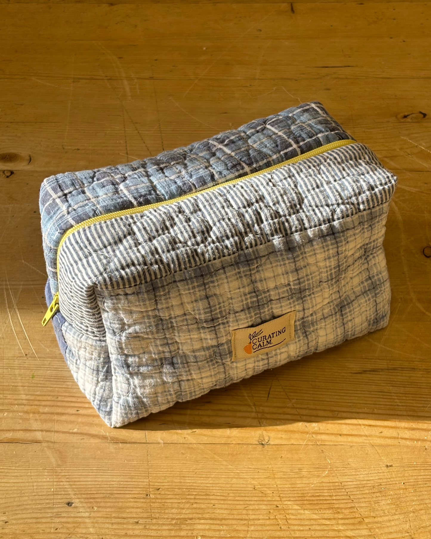 Vintage Quilt Wash Bag 05 – Small