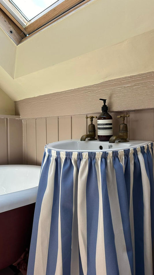 Made-to-Measure Sink Skirt