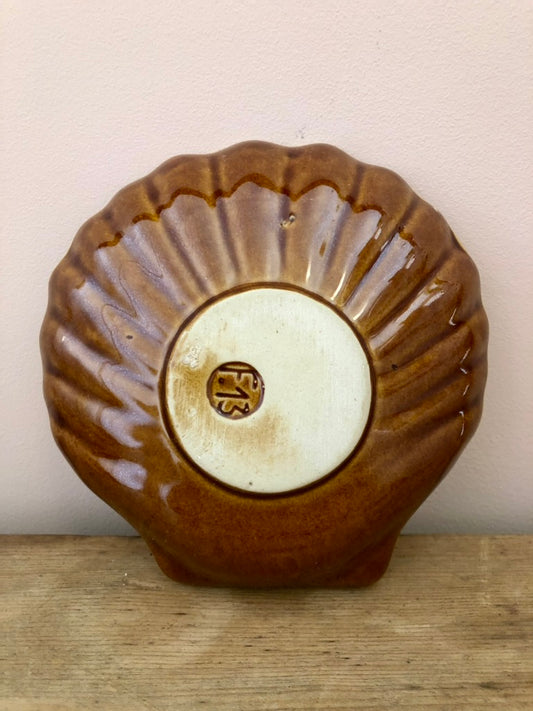 French Vintage scallop dish