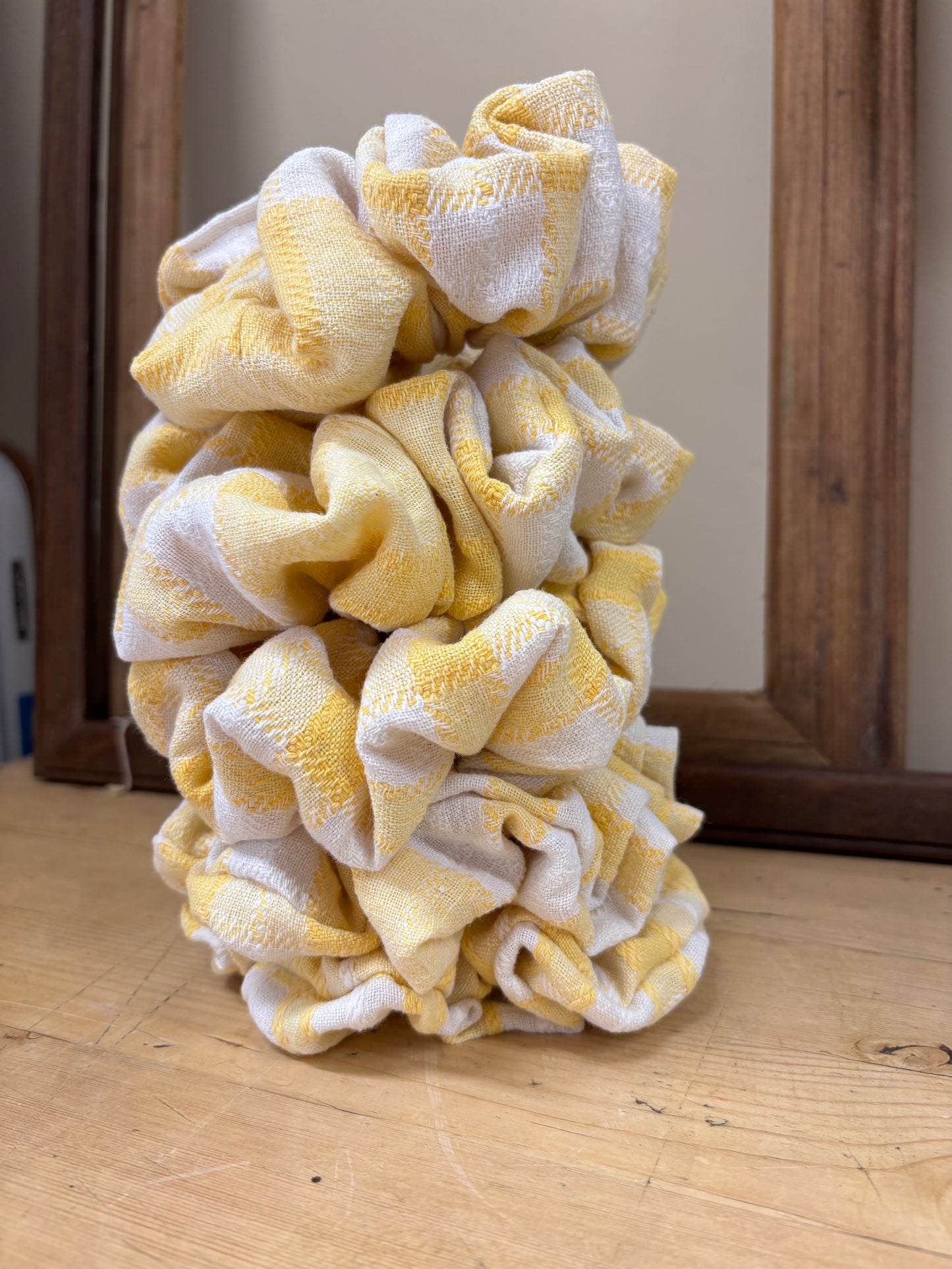 Scrappy Scrunchie - yellow check