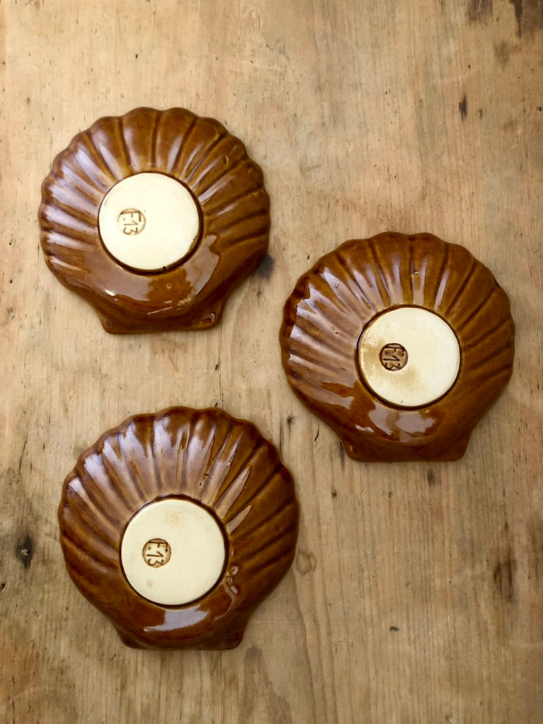 French Vintage scallop dish