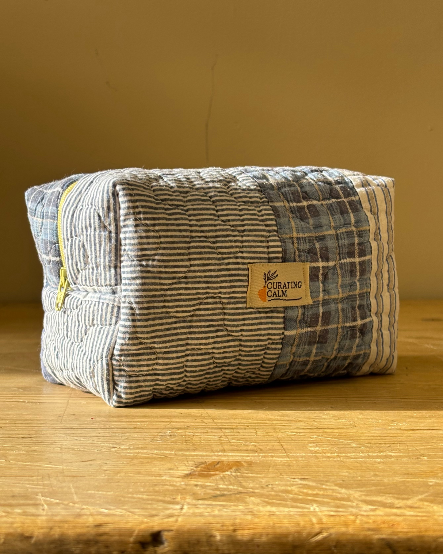 Vintage Quilt Wash Bag 06 – Small