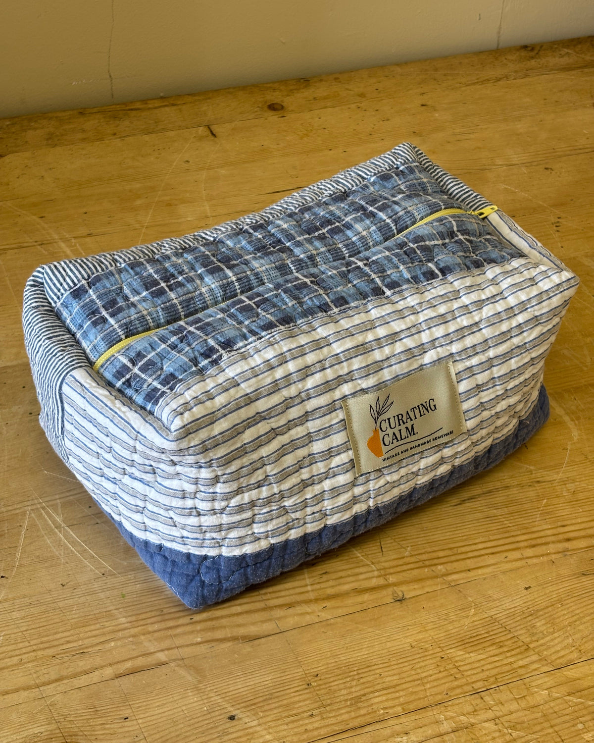 Vintage Quilt Wash Bag 04 – Large